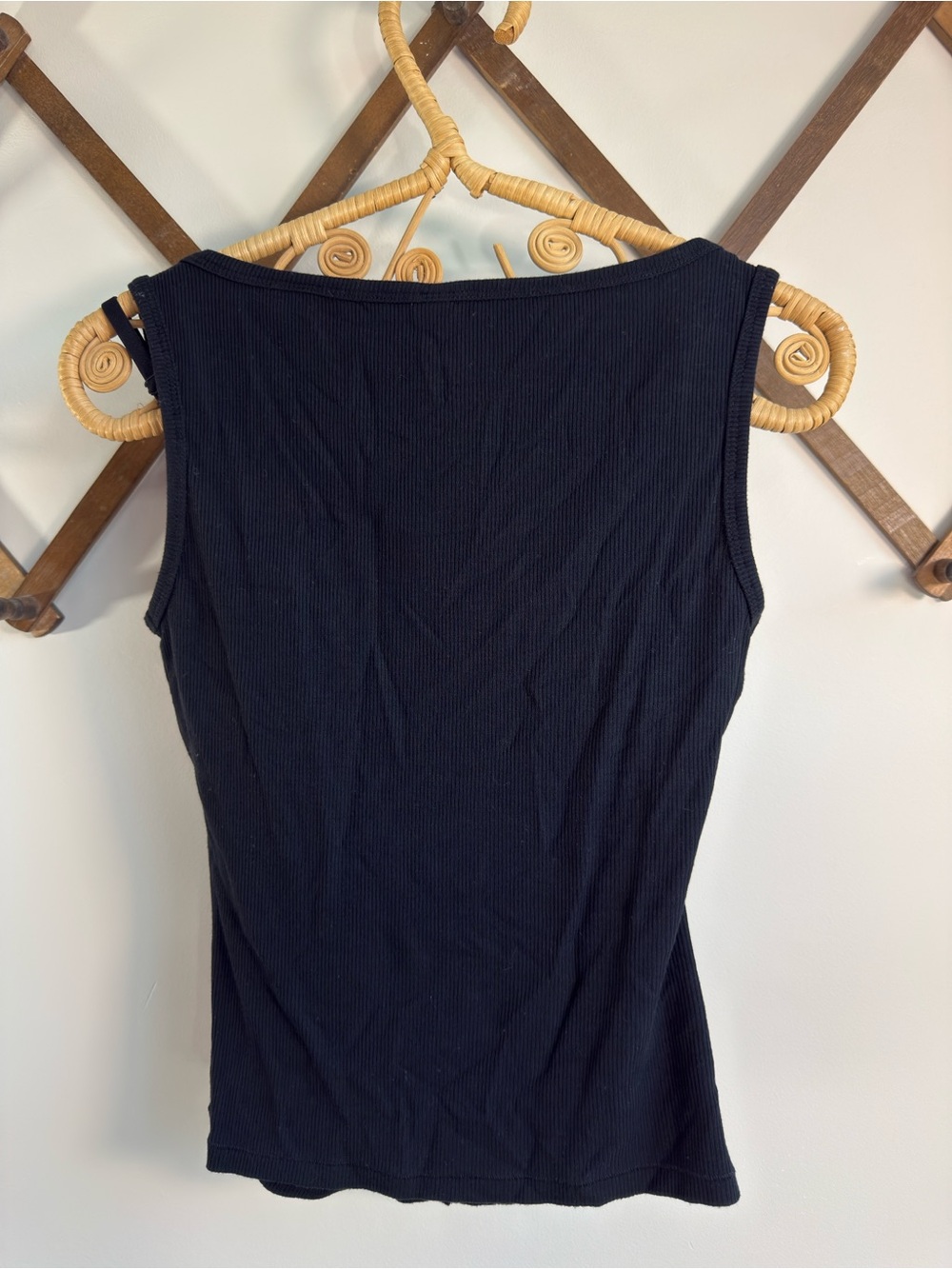 SKIMS | Soft Lounge Lace Bralette Tank | Onyx | Small - Picture 3 of 7